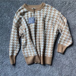 Ava & Viv Houndstooth Sweater NWT